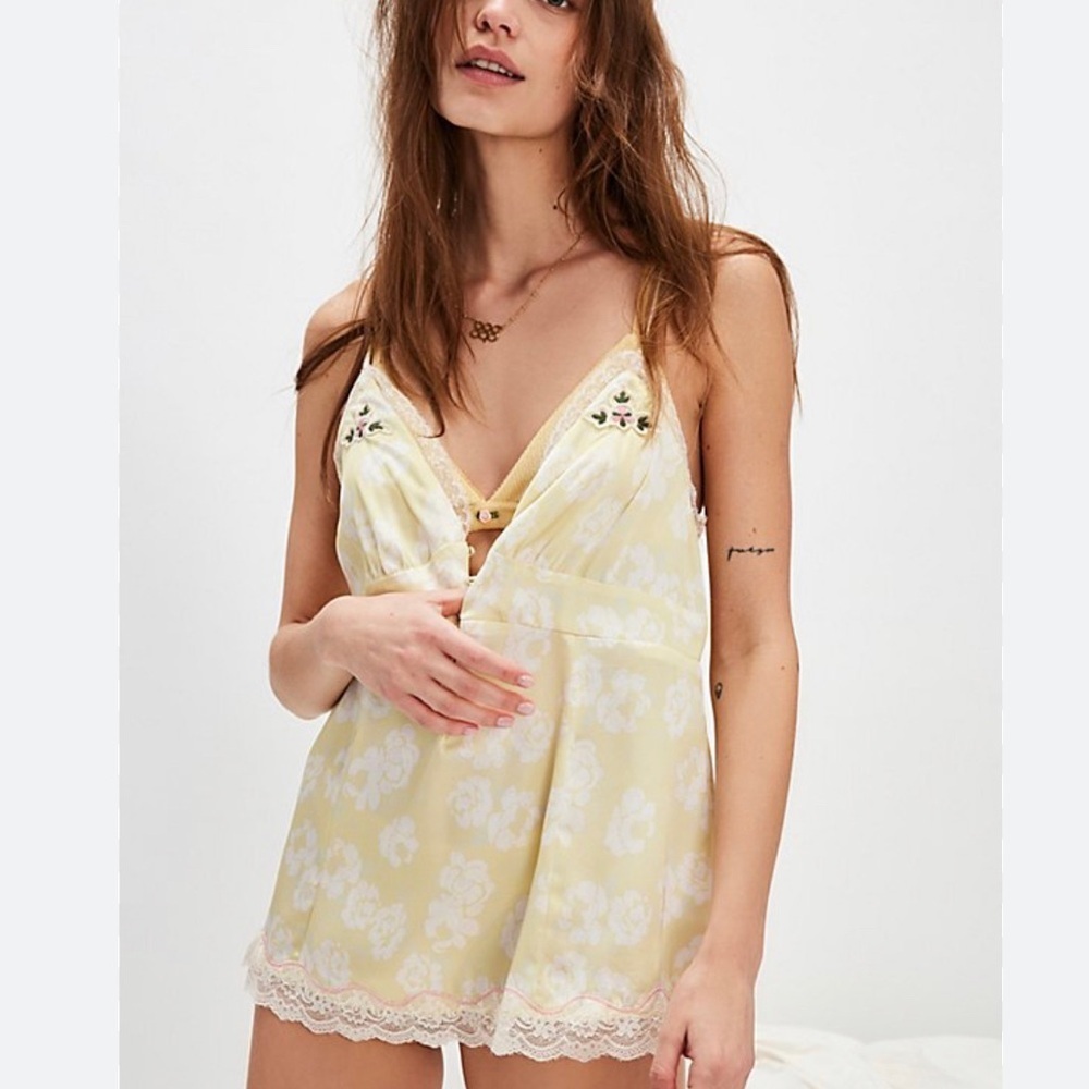 NEW FREE PEOPLE Night Special Cami - Lemon Custard Combo
